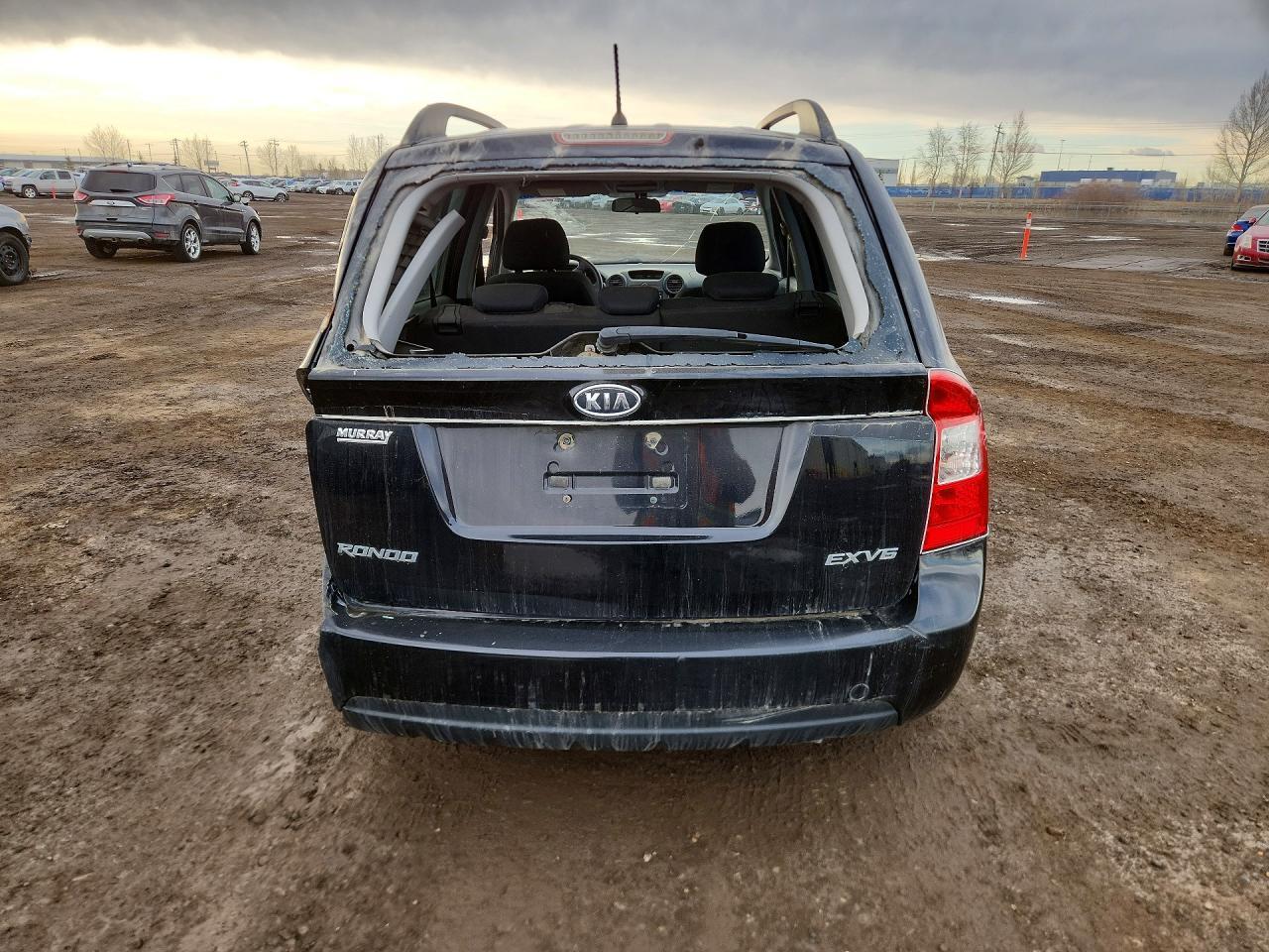 2009 Kia Rondo Lx - Image 6