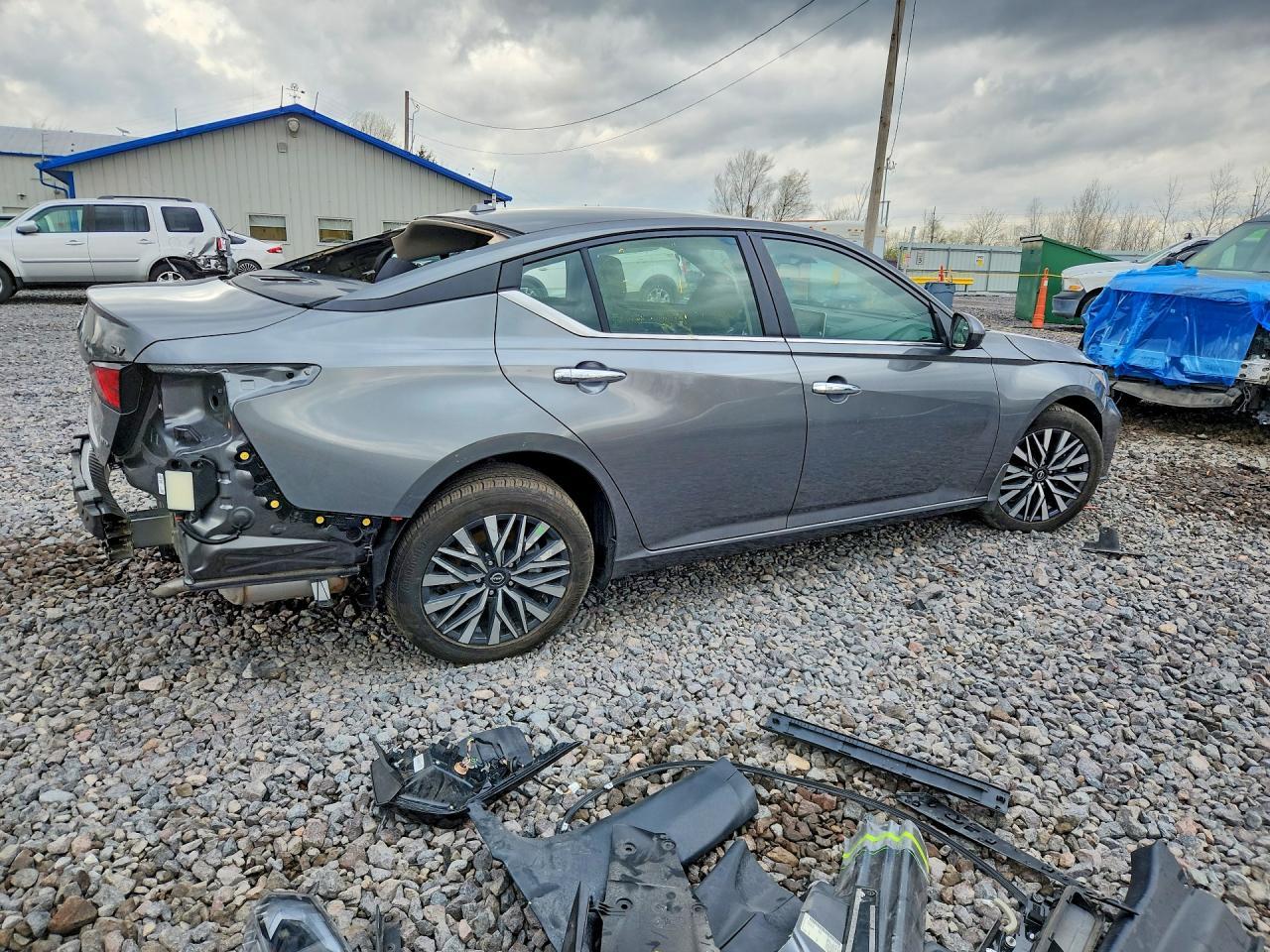 2023 Nissan Altima Sv - Фото 3