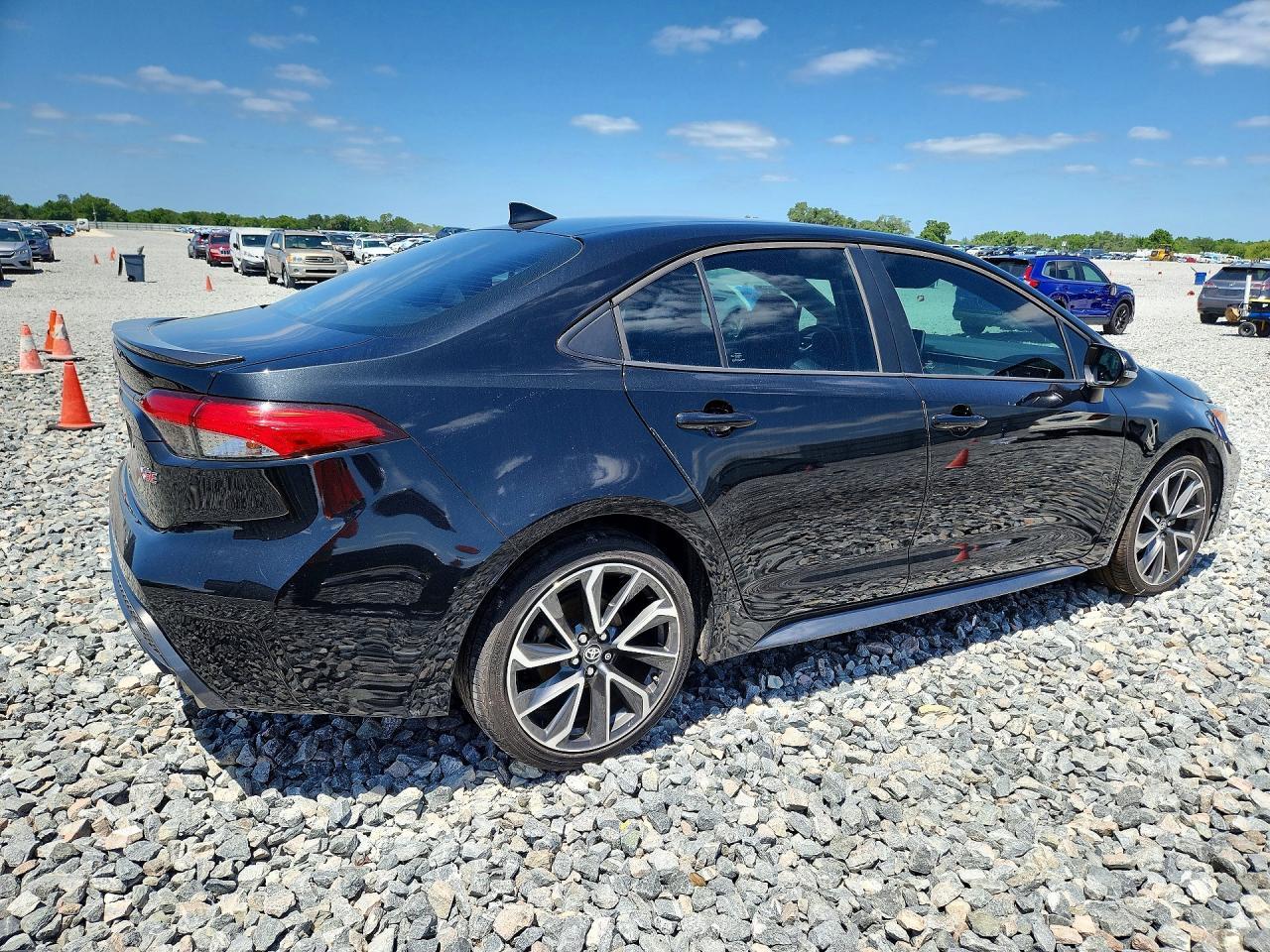 2020 Toyota Corolla Xse - Image 3