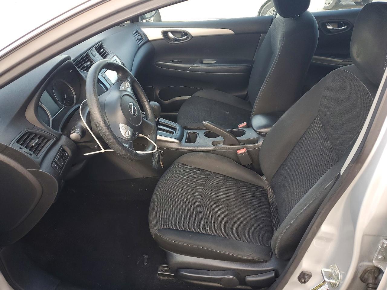 2019 Nissan Sentra S - Image 7