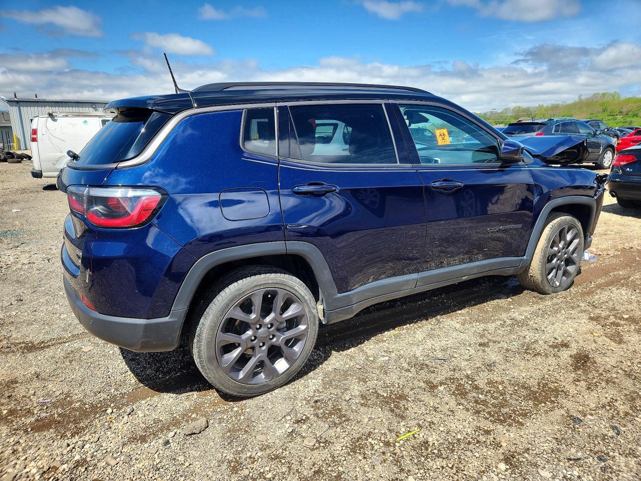 2020 Jeep Compass Limited - Image 3
