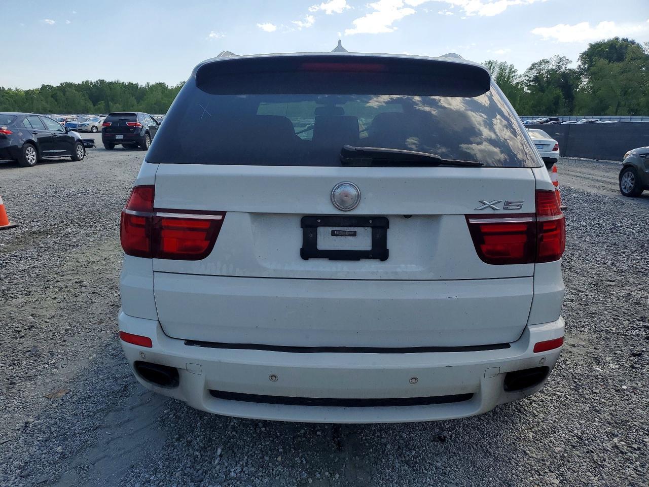 2013 BMW X5 xDrive50I - Фото 6
