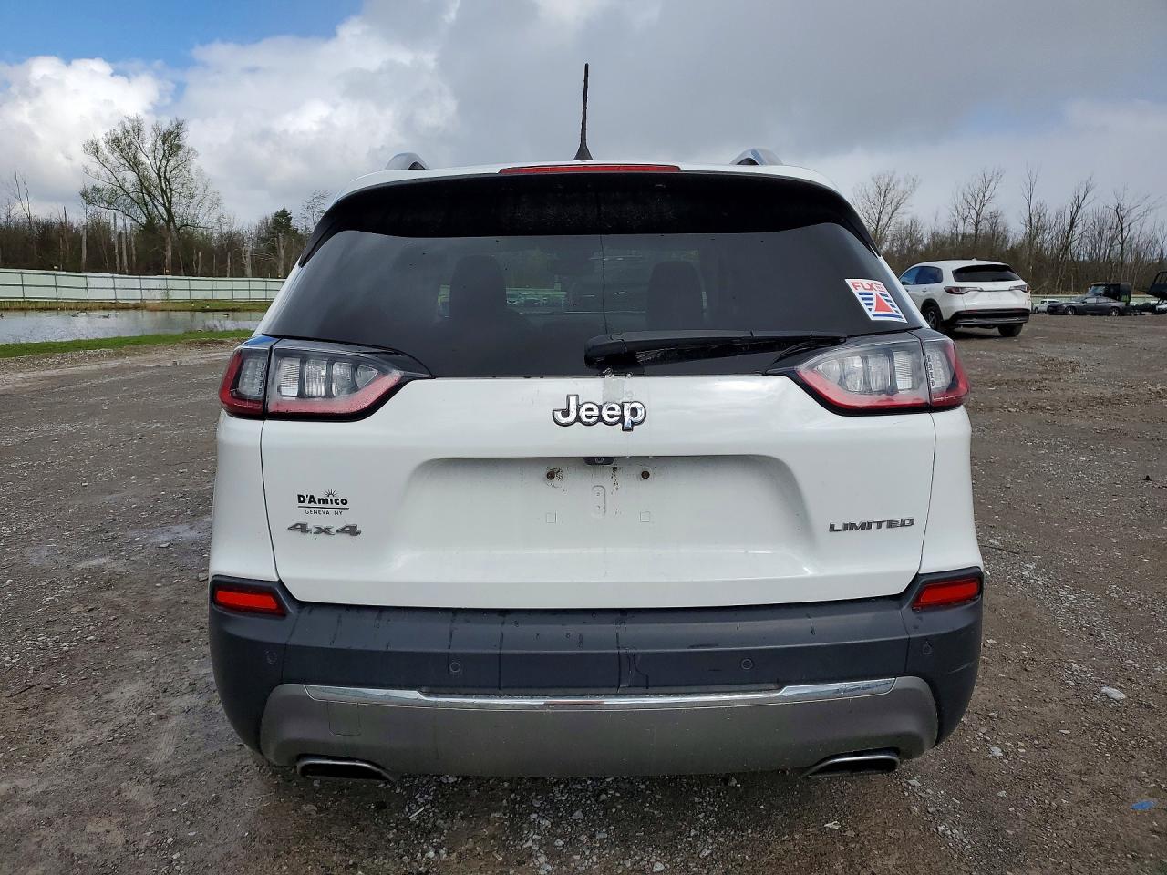 2019 Jeep Cherokee Limited - Image 6