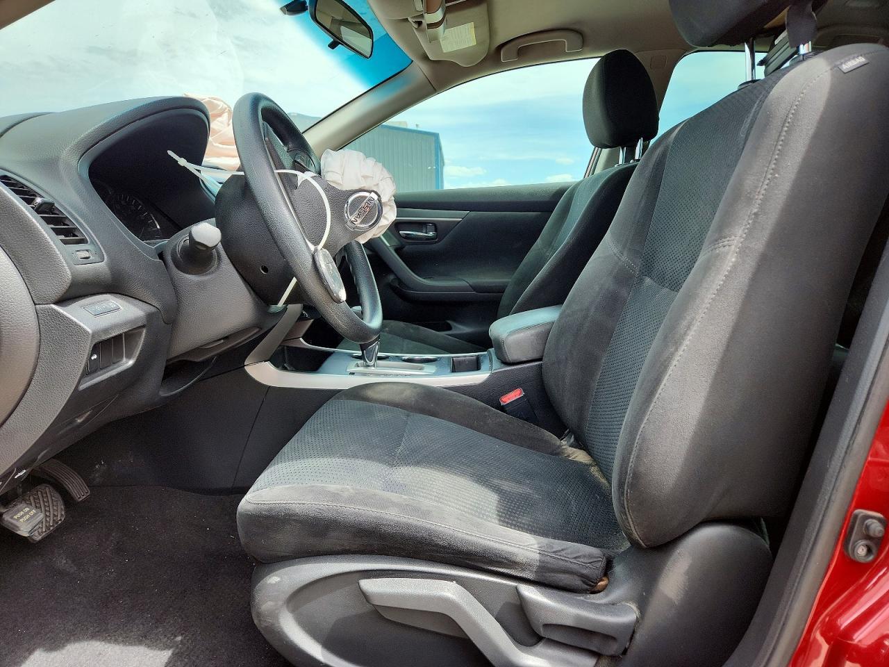 2015 Nissan Altima 2.5 S - Фото 7