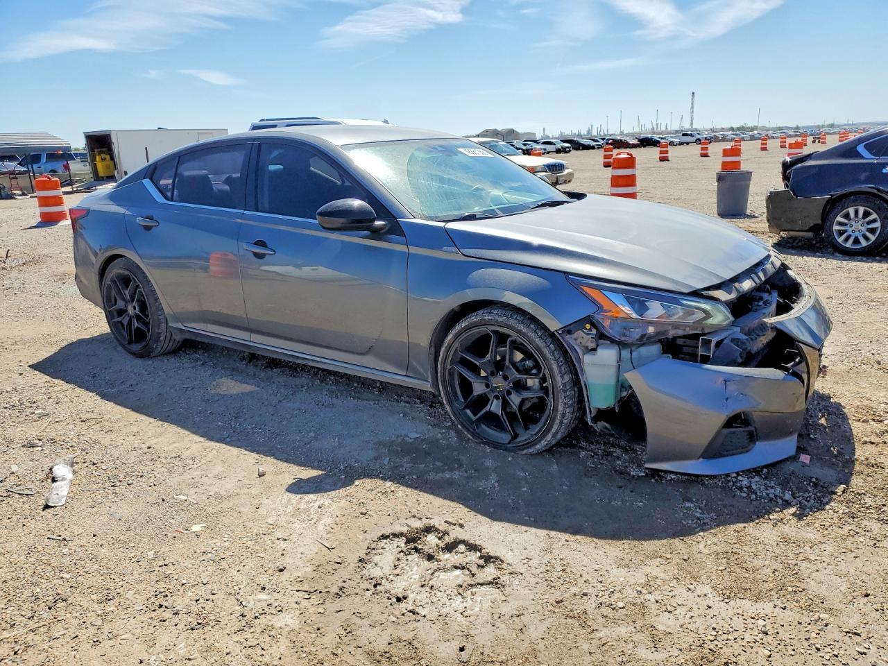 2021 Nissan Altima 2.5 Sr - Фото 4