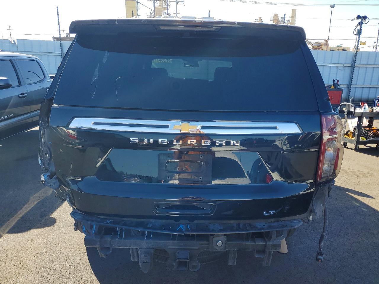 2023 Chevrolet Suburban C1500 Lt - Фото 6