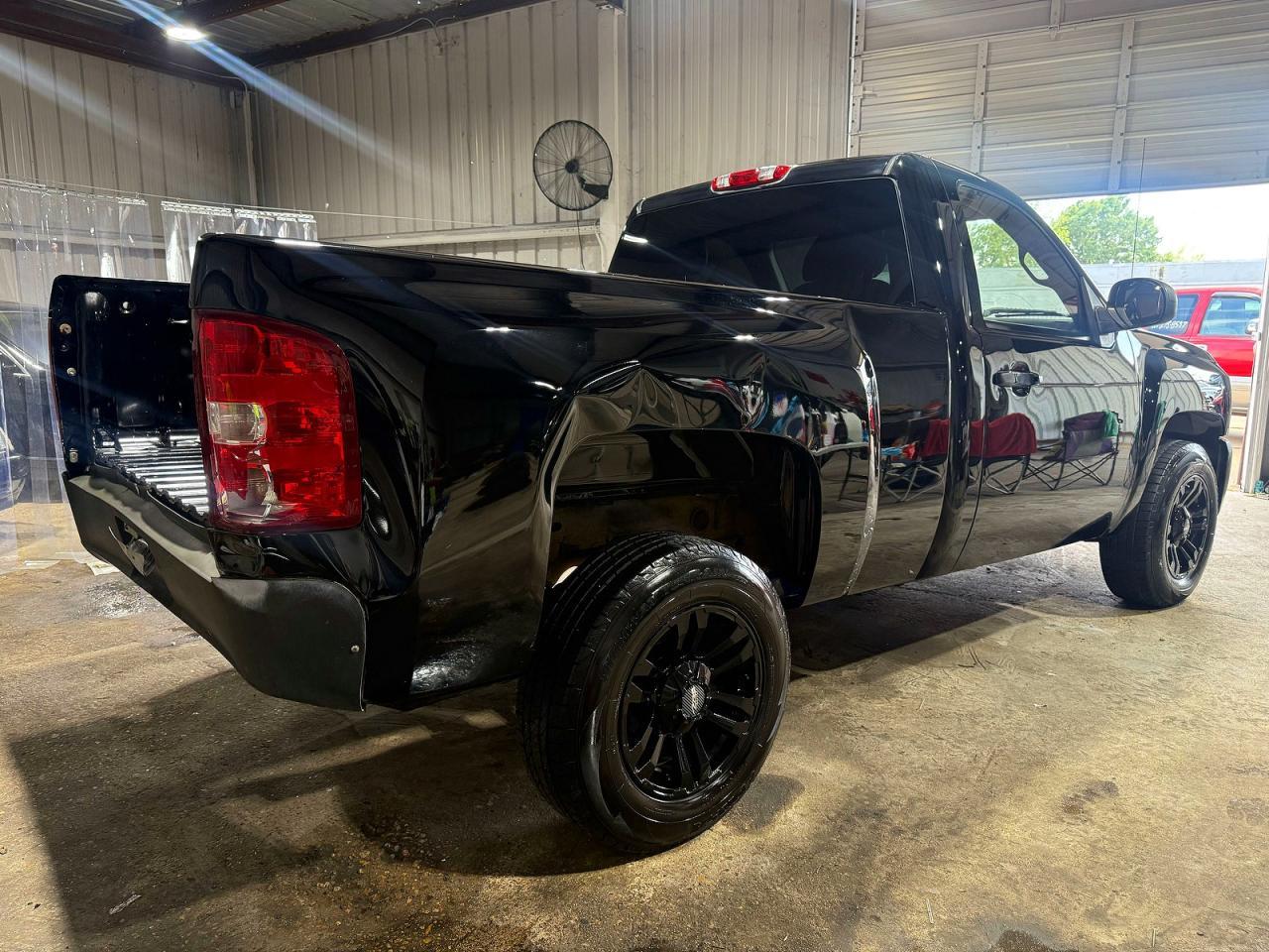 2008 Chevrolet Silverado C1500 - Фото 4