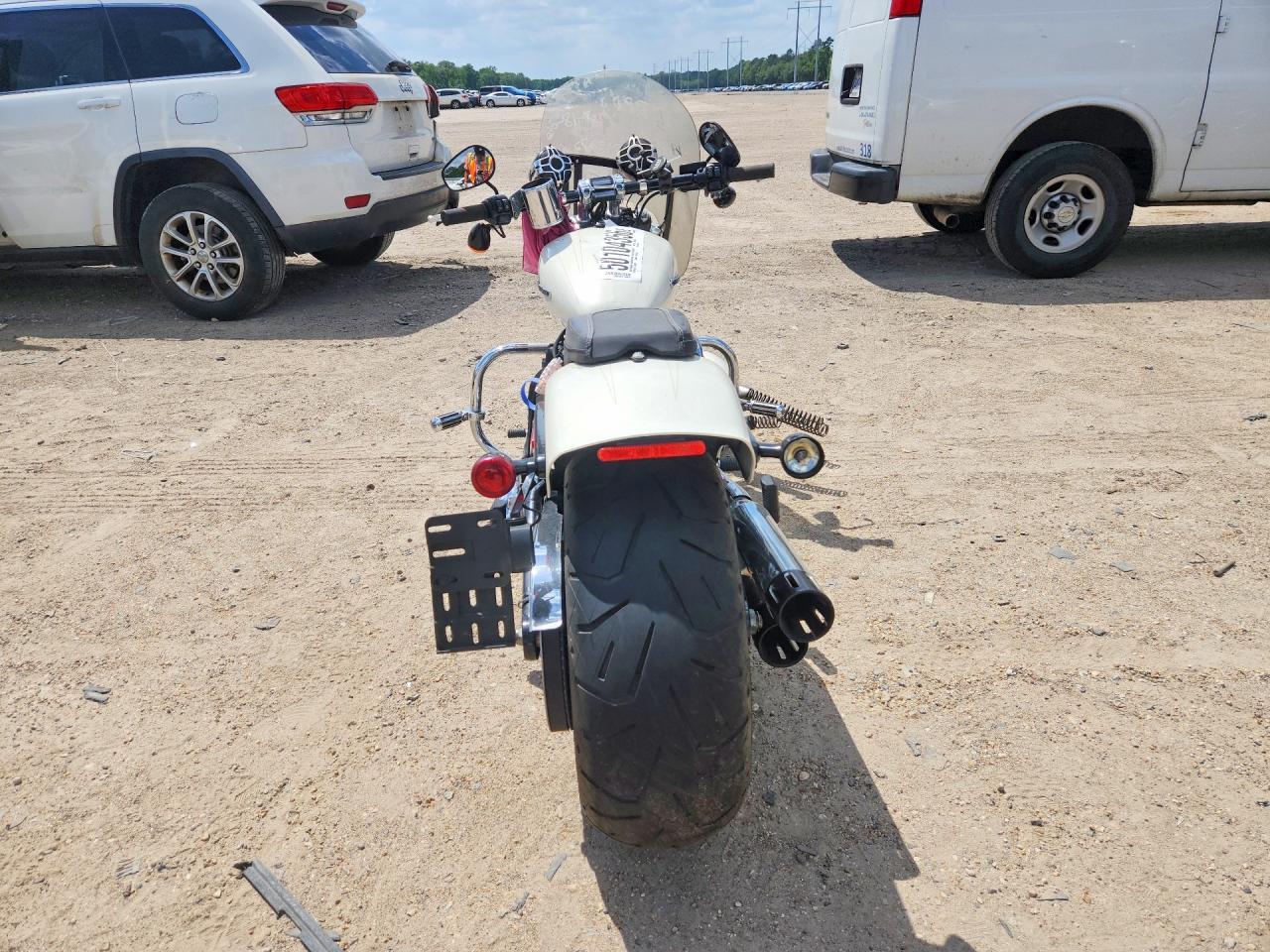 2019 Harley-Davidson Fxbr - Image 4