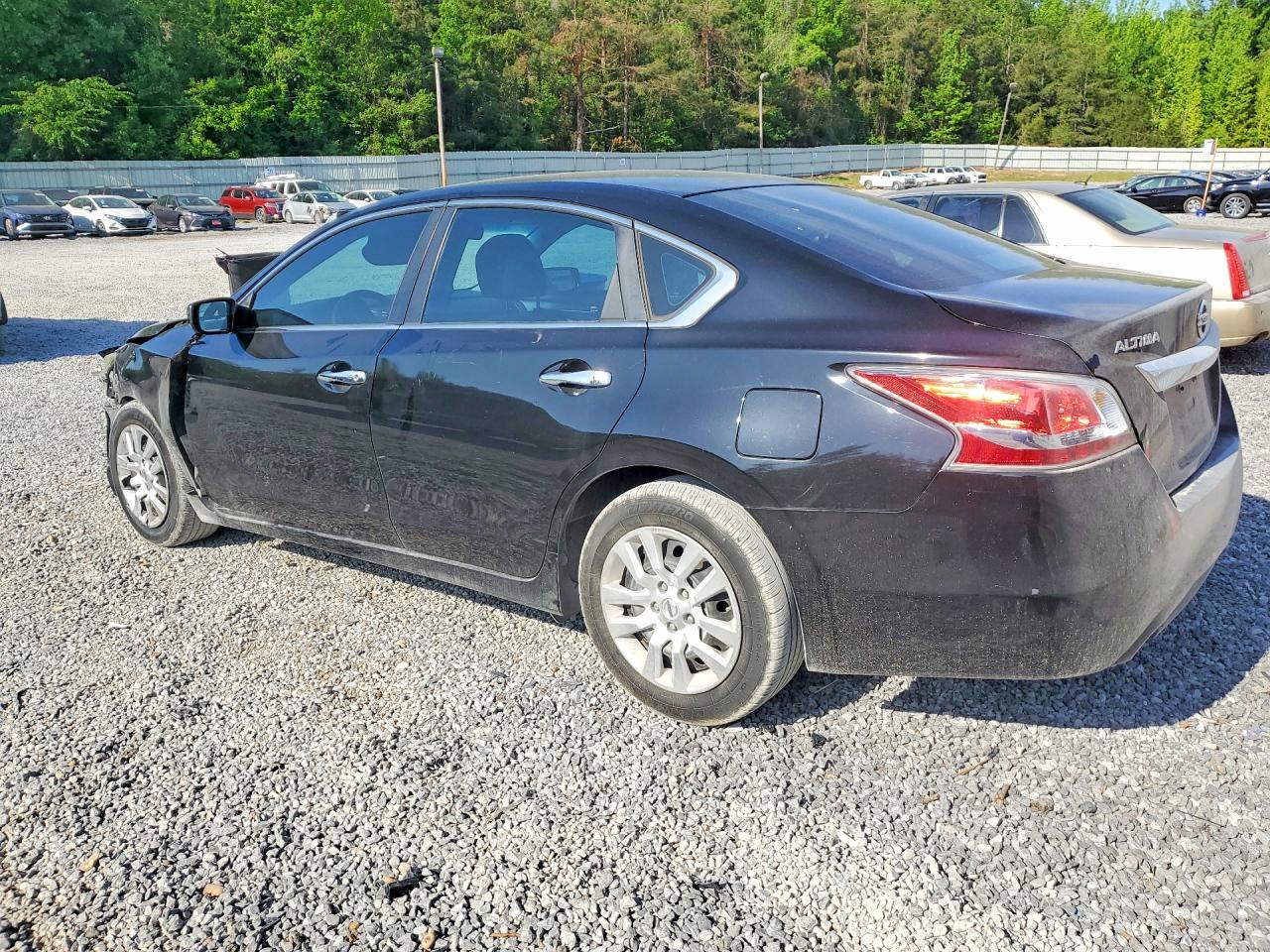 2014 Nissan Altima 2.5 S - Фото 2