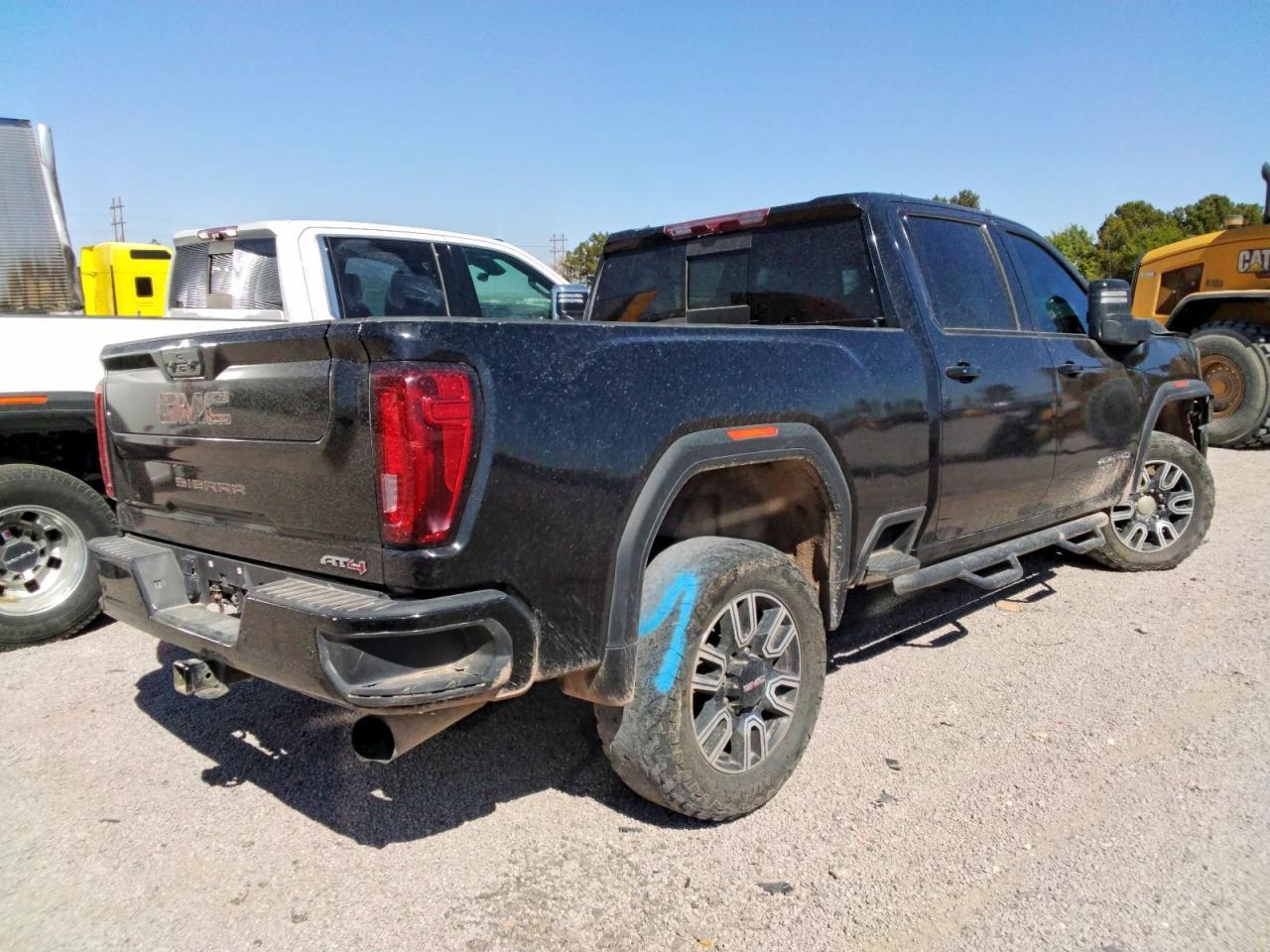 2023 GMC Sierra At4 - Image 3