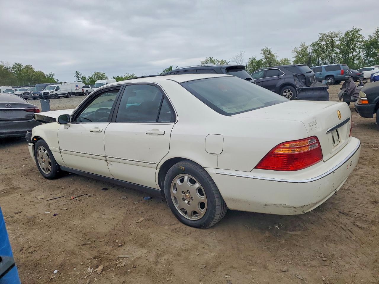 2001 Acura 3.5Rl - Image 2