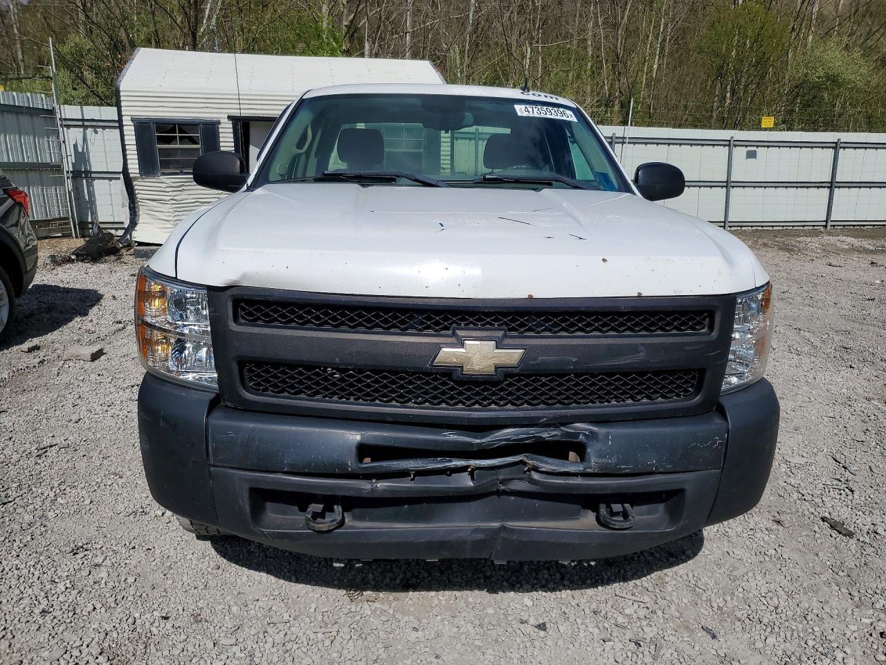 2010 Chevrolet Silverado K1500 - Image 5