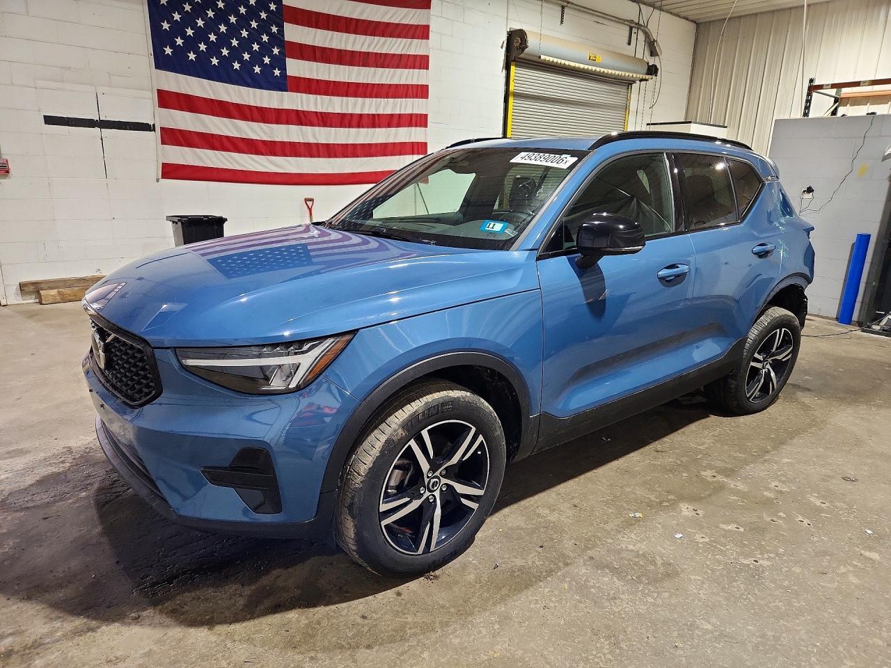 2024 Volvo Xc40 Core