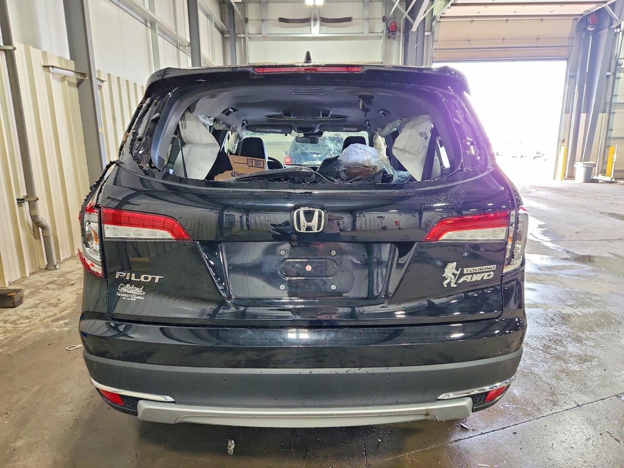 2022 Honda Pilot Touring - Фото 6