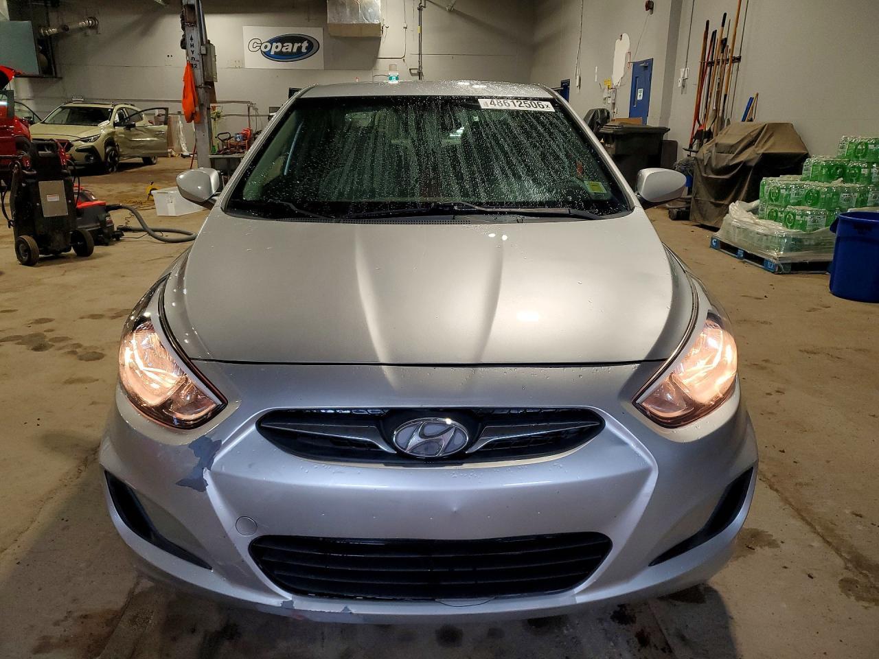 2017 Hyundai Accent Se - Фото 5