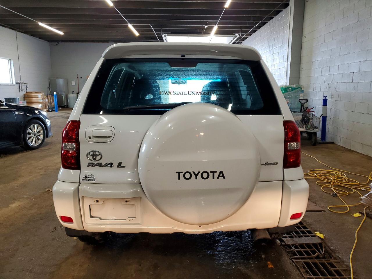 2004 Toyota Rav4 Base - Image 6