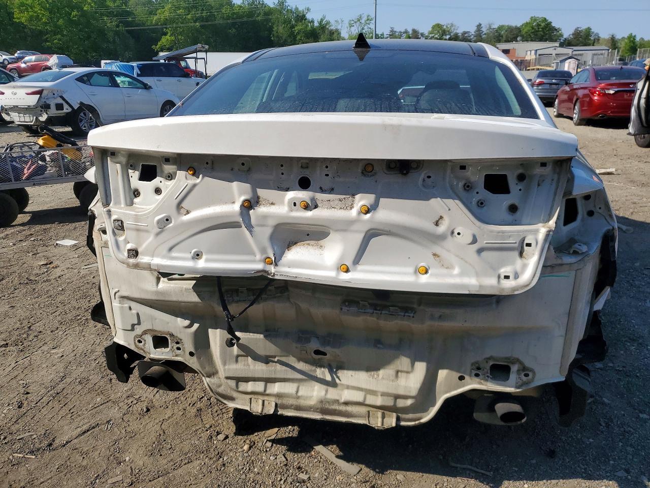 2017 Kia Cadenza Technology - Image 6