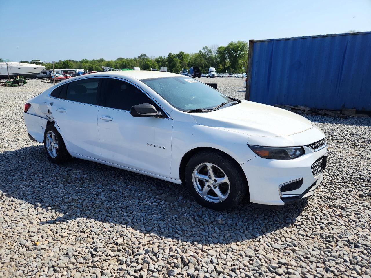 2017 Chevrolet Malibu Ls - Image 4