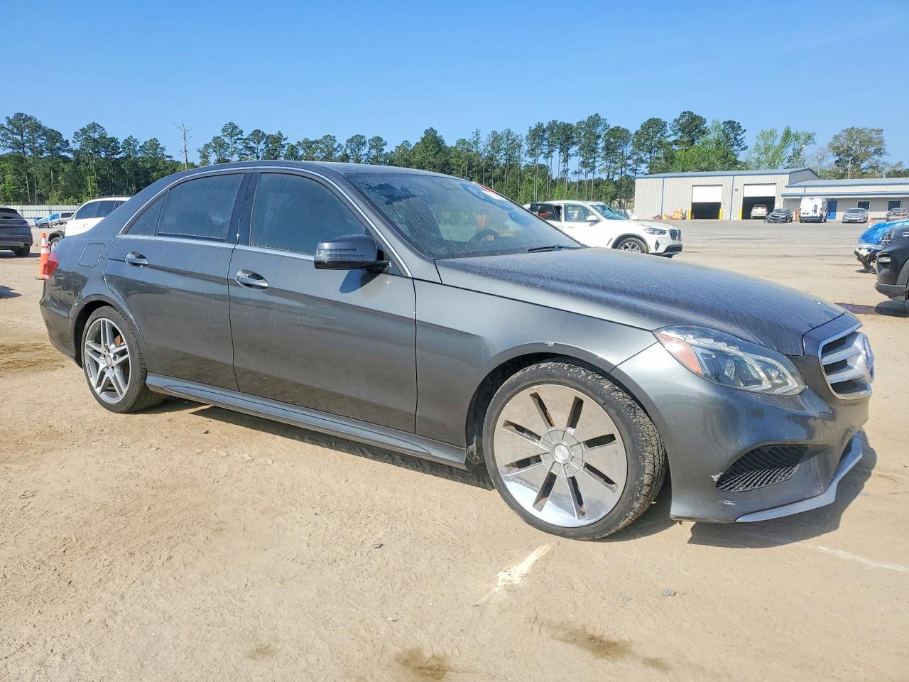 2016 Mercedes-Benz E 350 - Фото 4