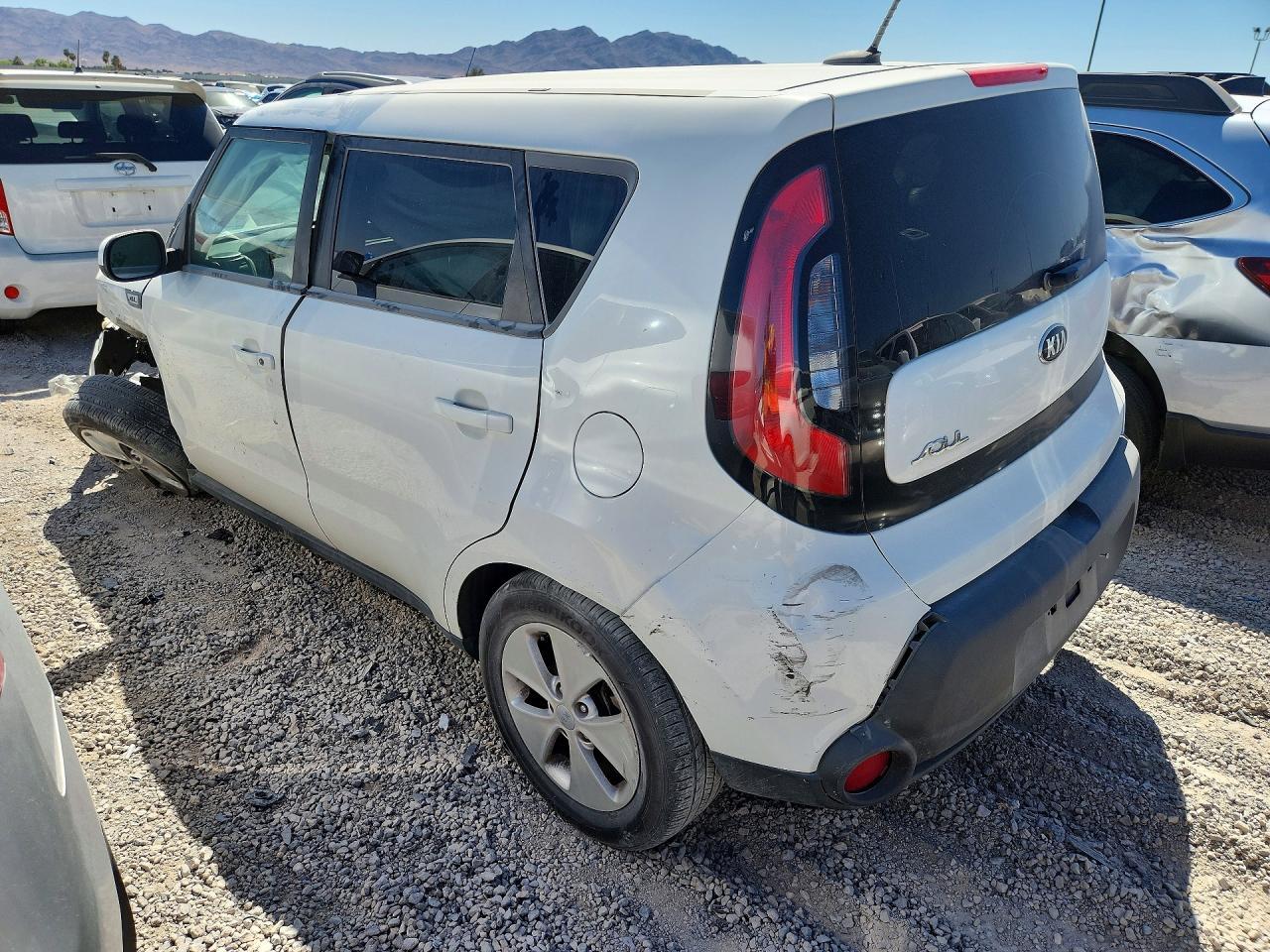 2016 Kia Soul Base - Фото 2
