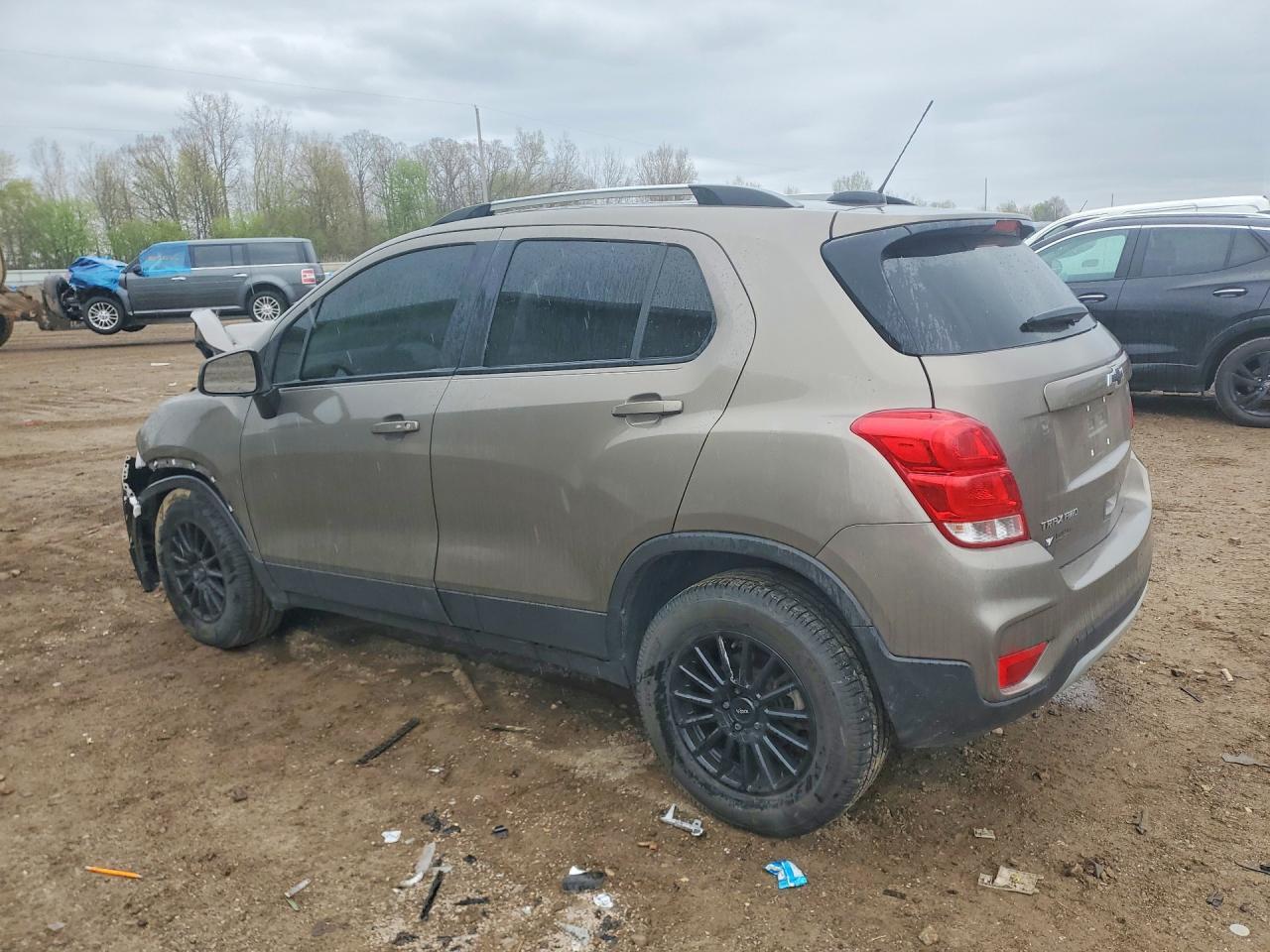 2021 Chevrolet Trax 1Lt - Фото 2