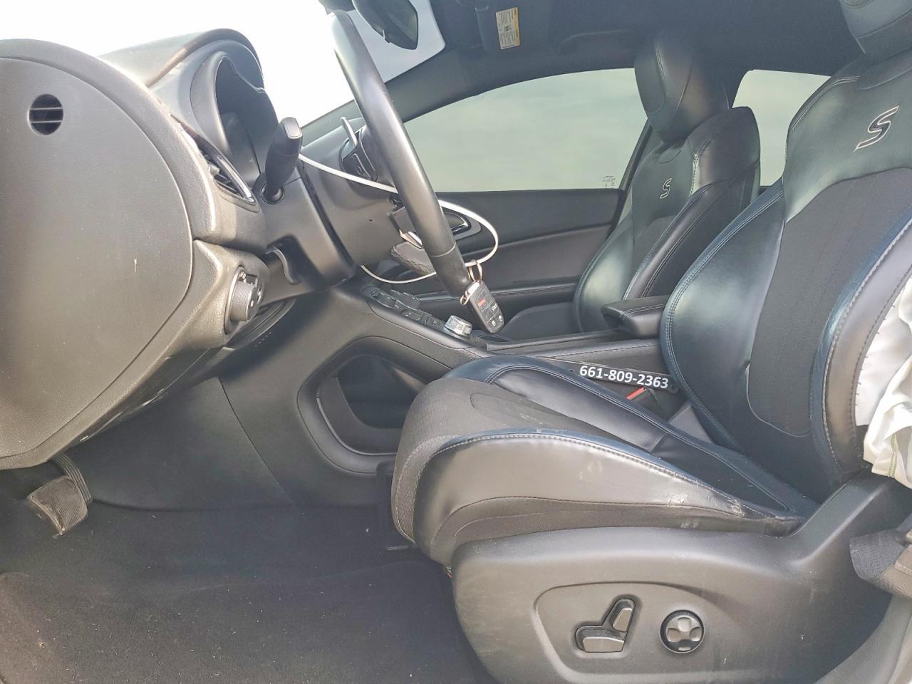 2015 Chrysler 200 S - Image 7