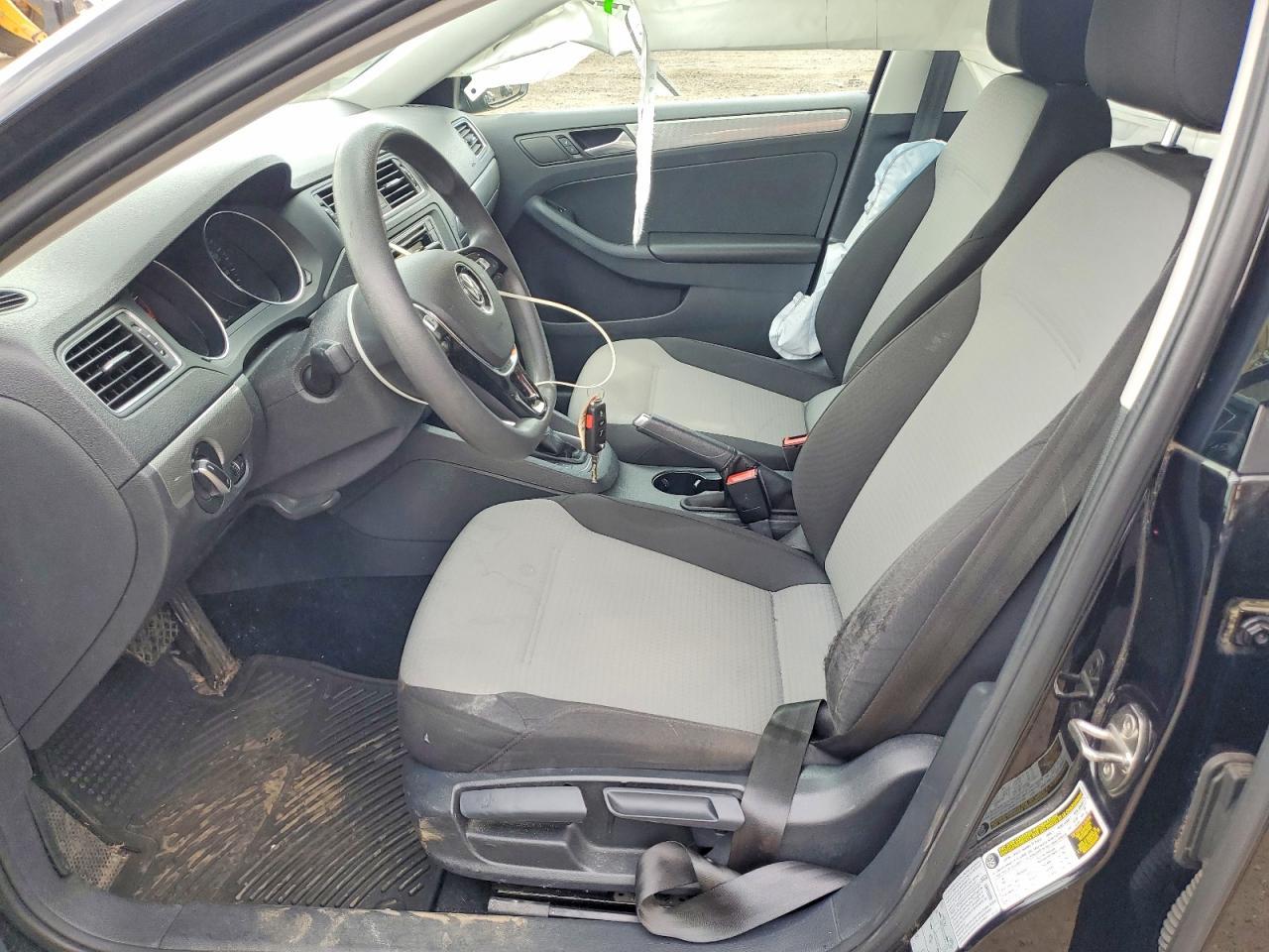 2017 Volkswagen Jetta S - Image 7