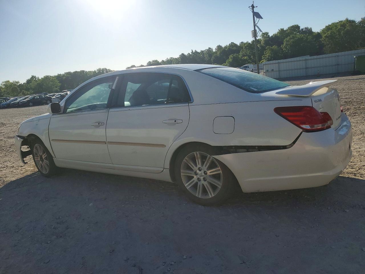 2006 Toyota Avalon Limited - Фото 2