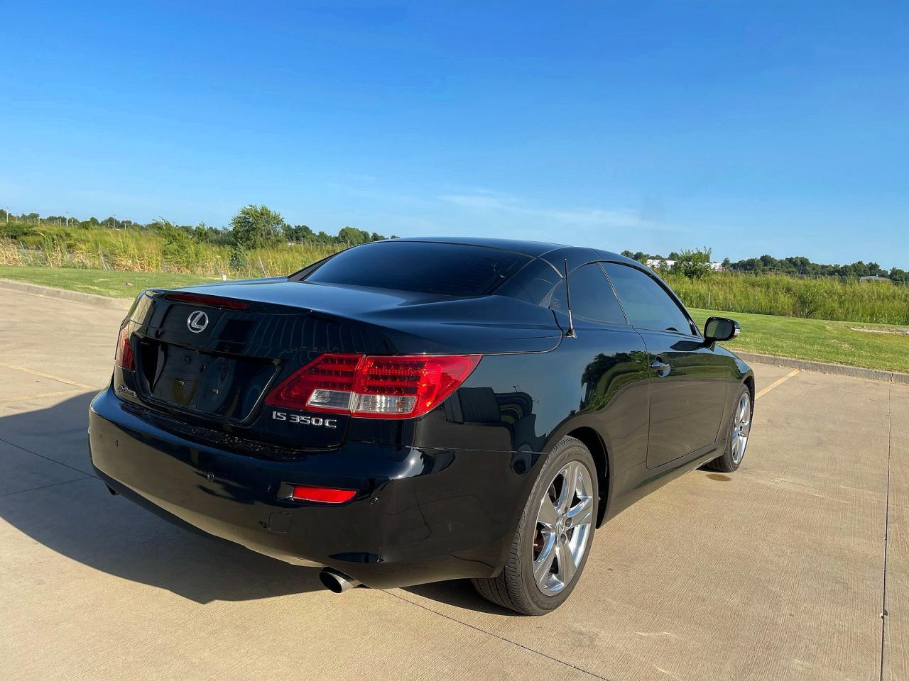 2012 Lexus Is 350 - Image 4