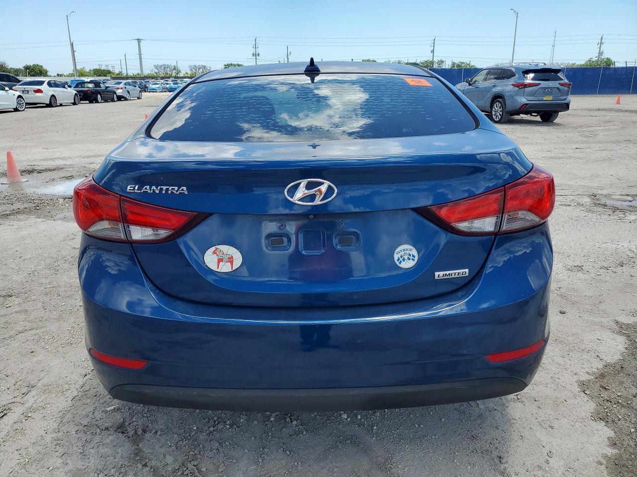 2014 Hyundai Elantra Limited - Фото 6