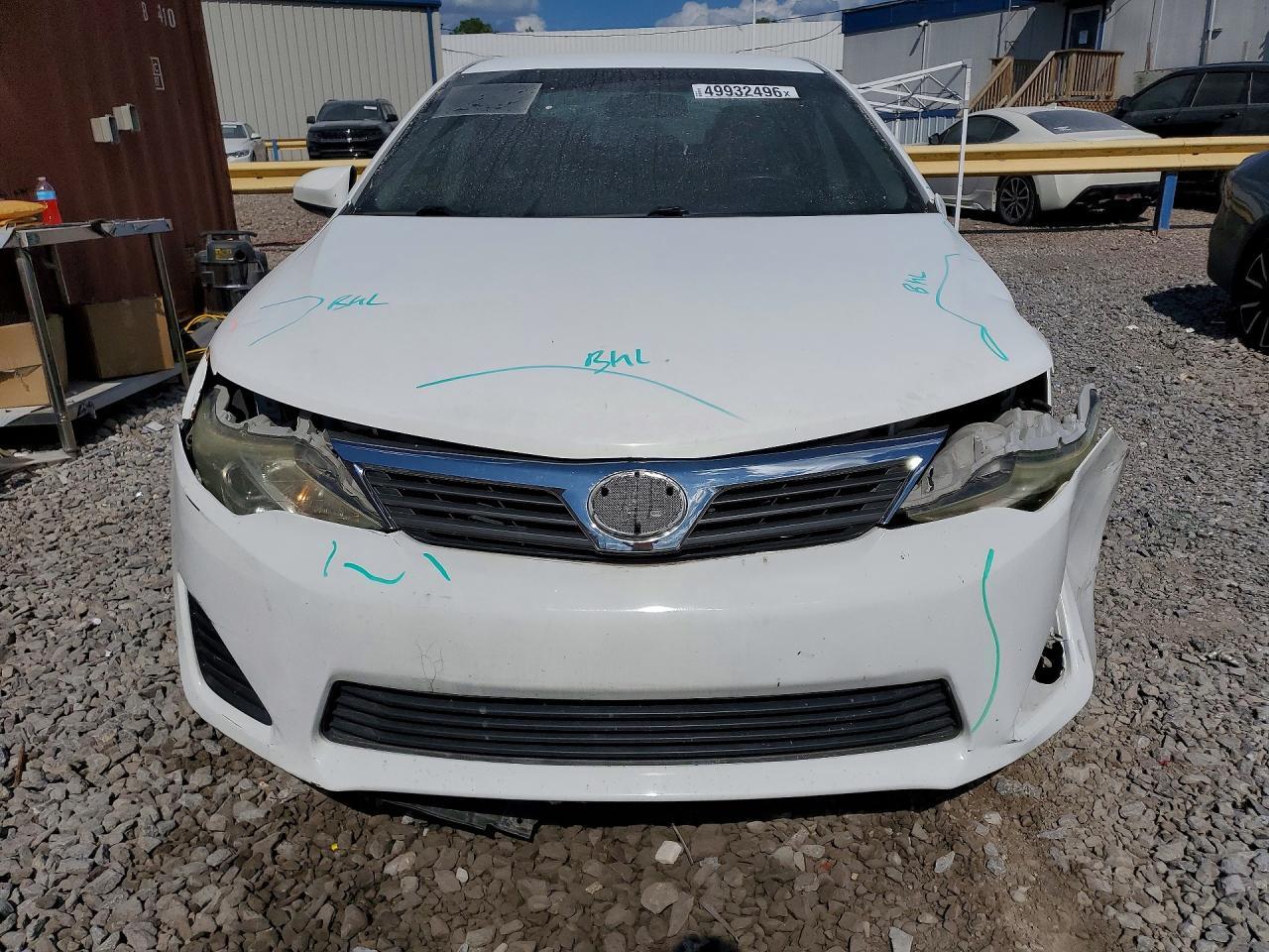 2012 Toyota Camry Le - Фото 5