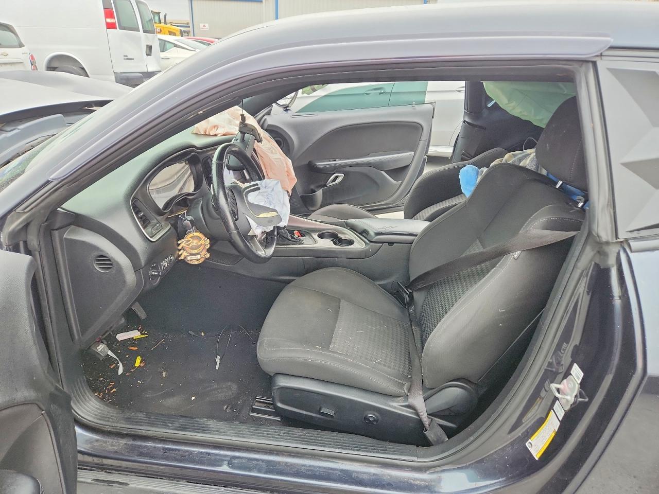 2019 Dodge Challenger R - Image 7