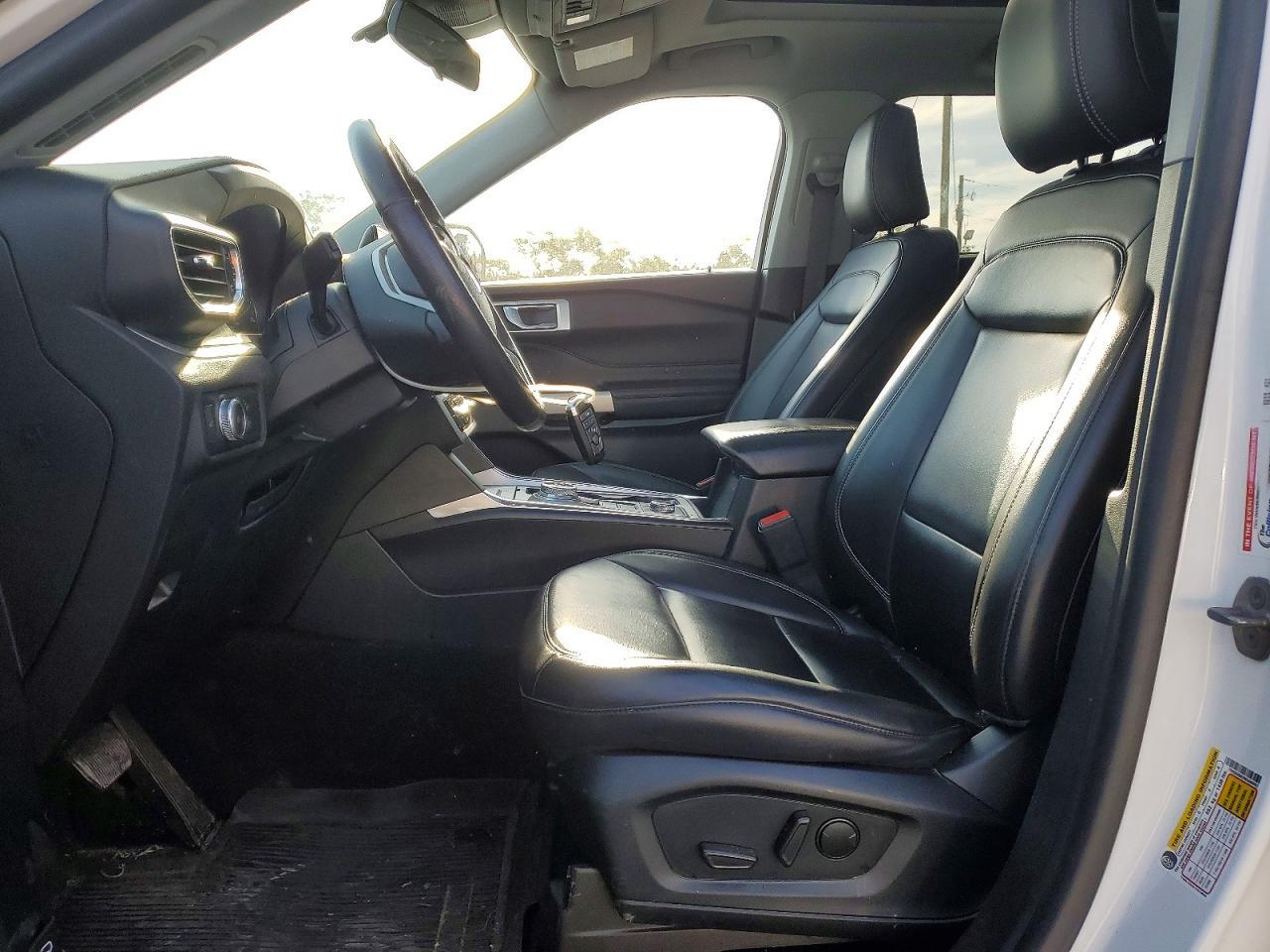 2022 Ford Explorer - Фото 7