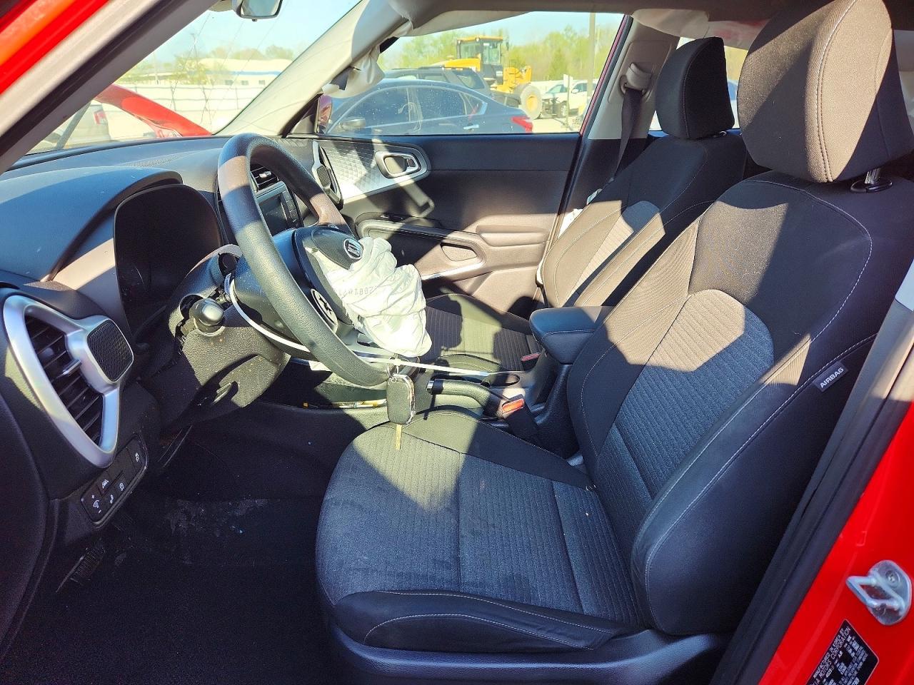 2021 Kia Soul S - Фото 7