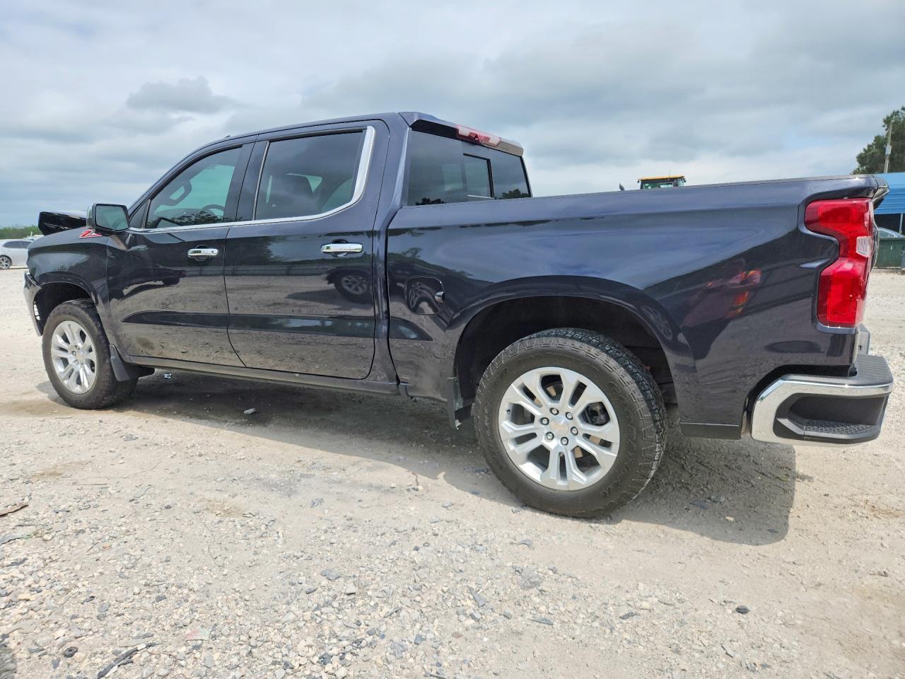 2023 Chevrolet Silverado K1500 Ltz - Image 2