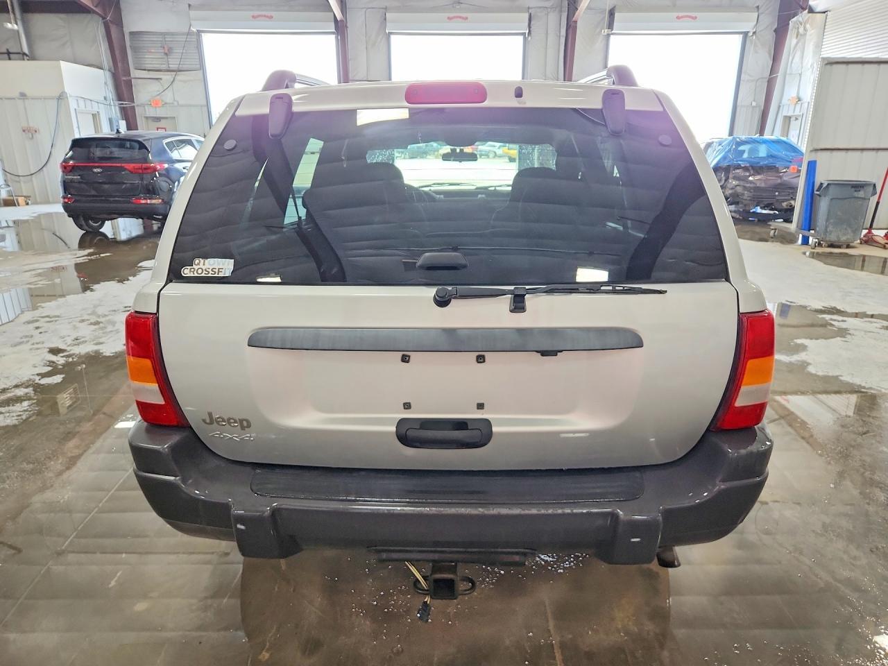 2003 Jeep Grand Cherokee Laredo - Image 6