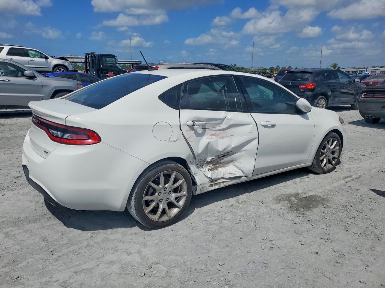 2013 Dodge Dart Sxt - Фото 3