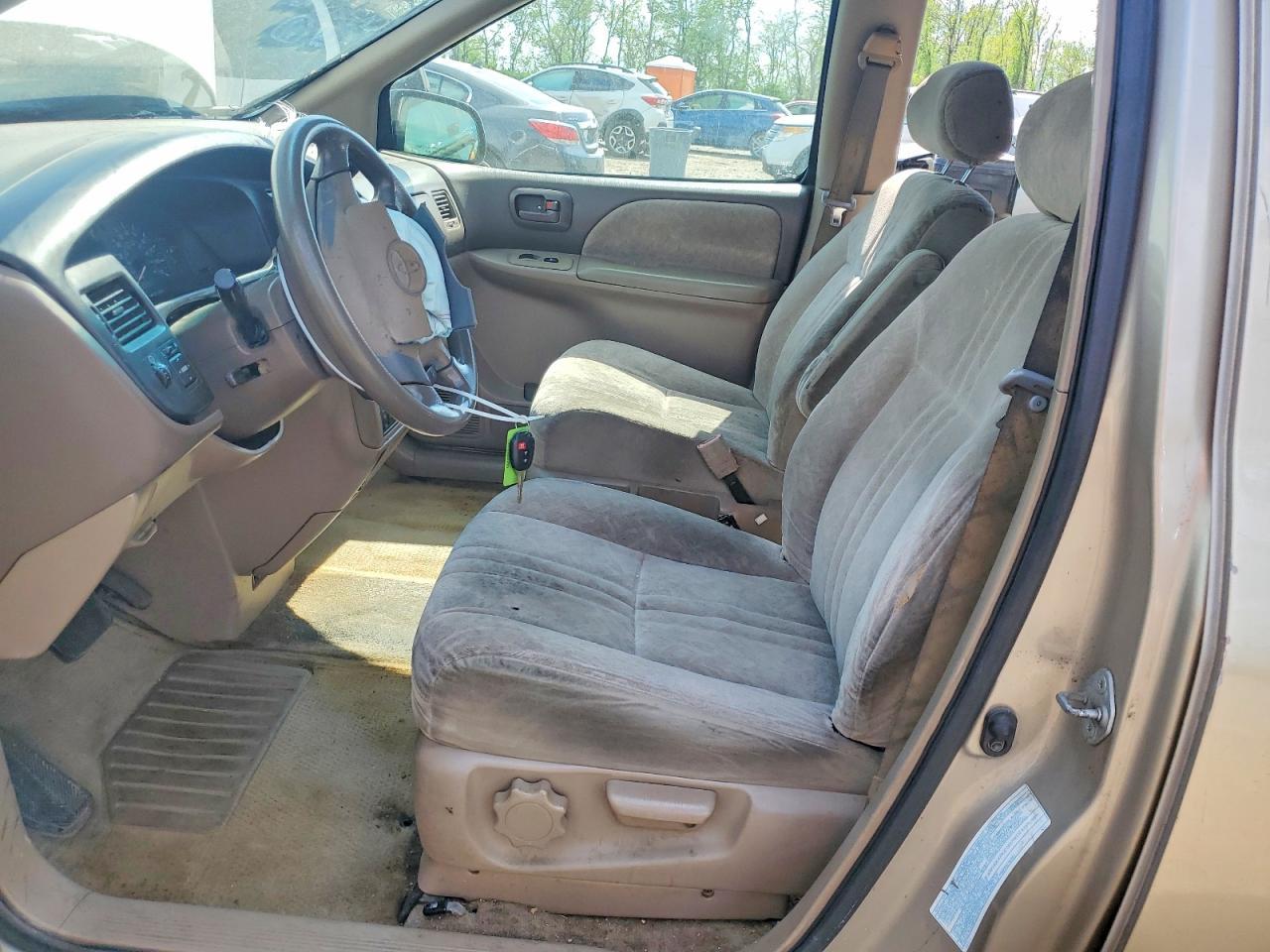 2000 Toyota Sienna Le - Фото 7