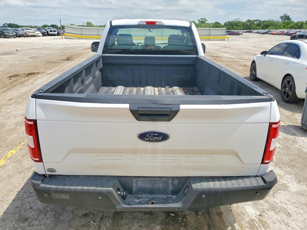 2019 Ford F150 - Image 6