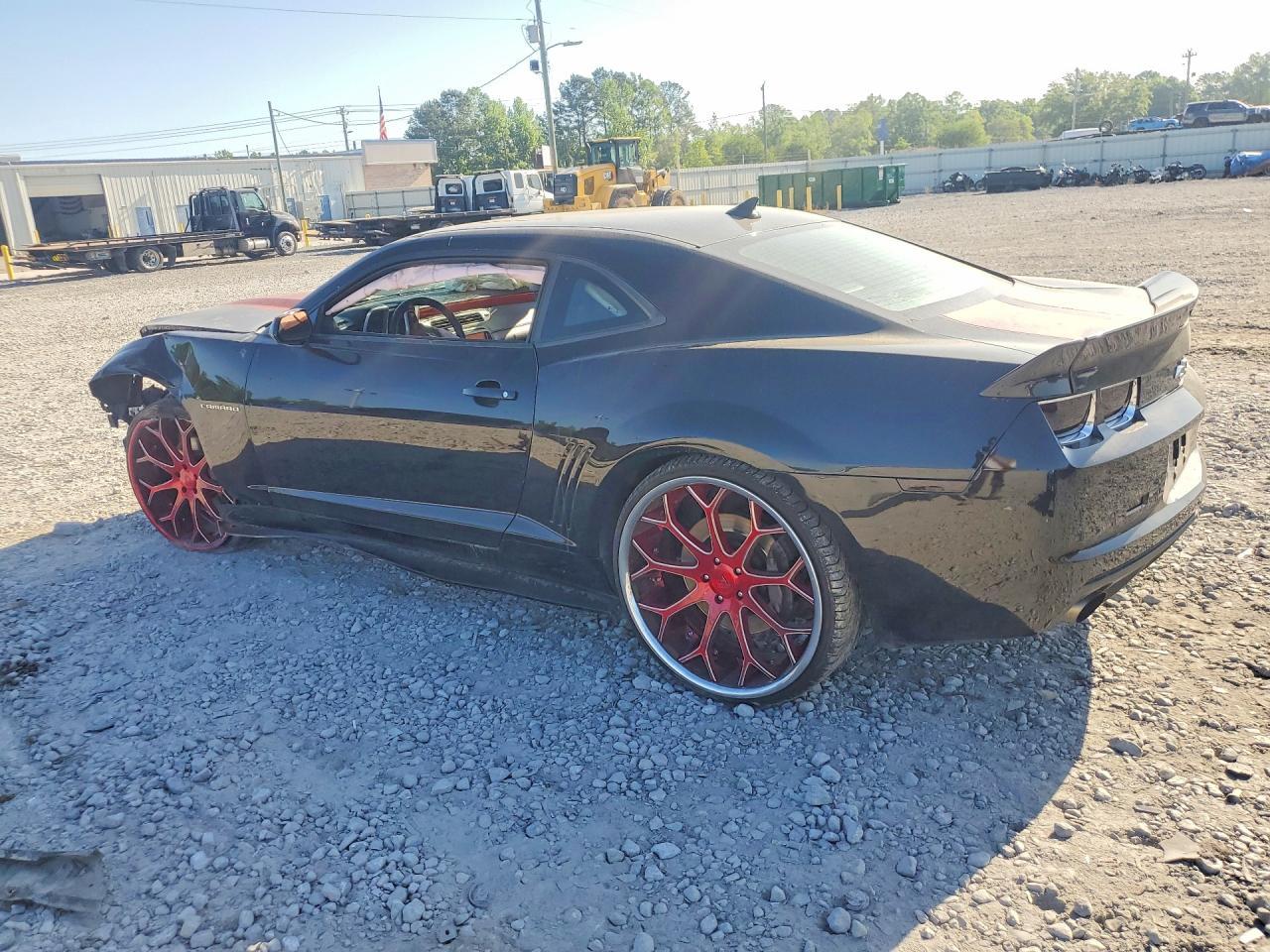 2013 Chevrolet Camaro 2Ss - Фото 2