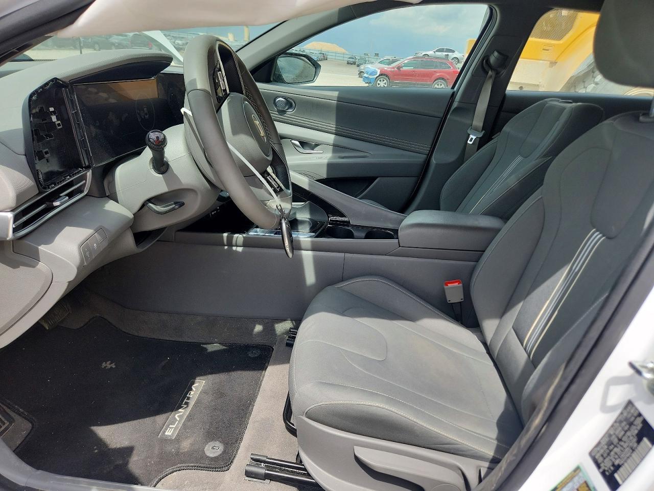 2024 Hyundai Elantra Sel - Фото 7