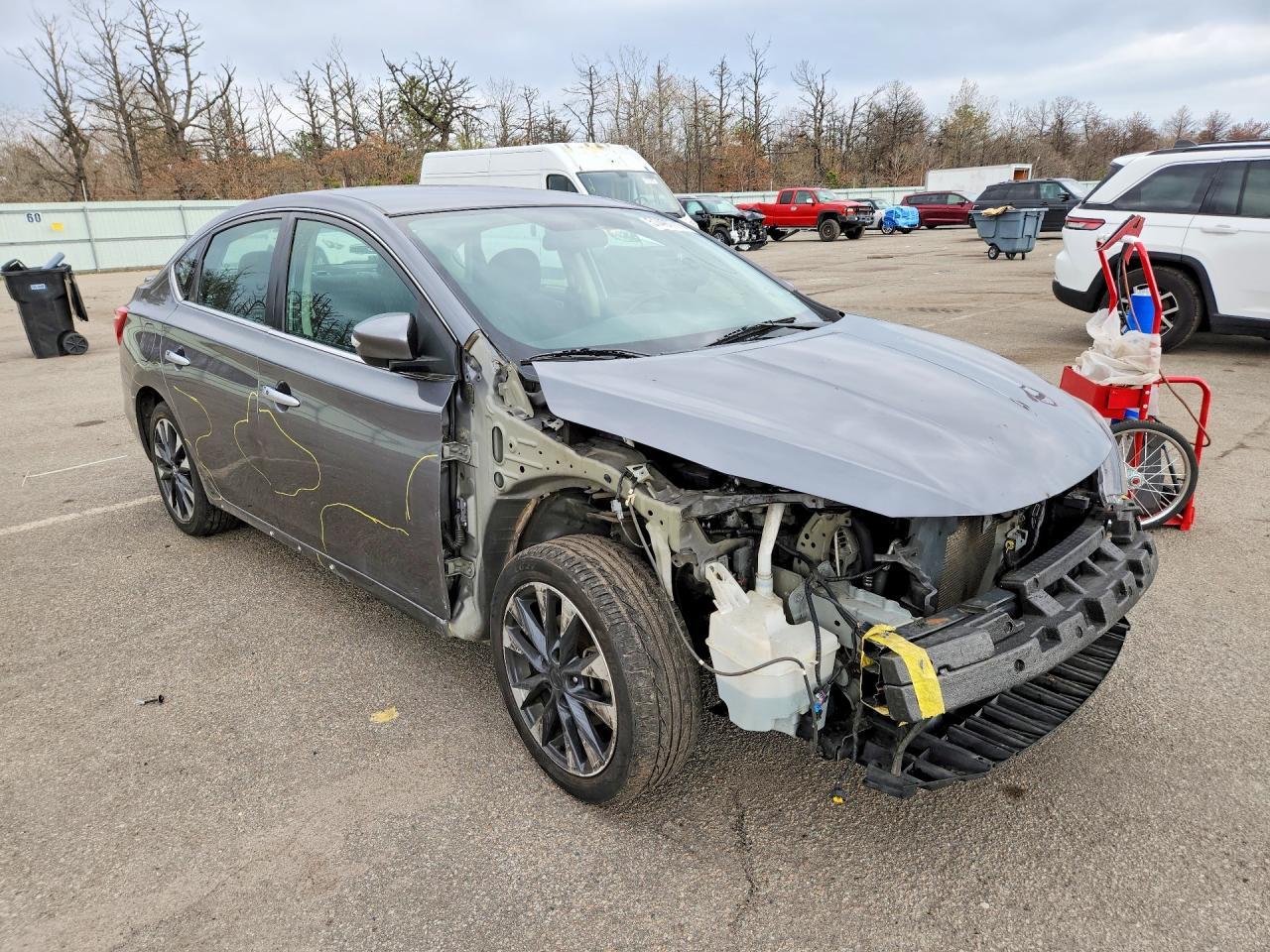 2019 Nissan Sentra Sr - Фото 4