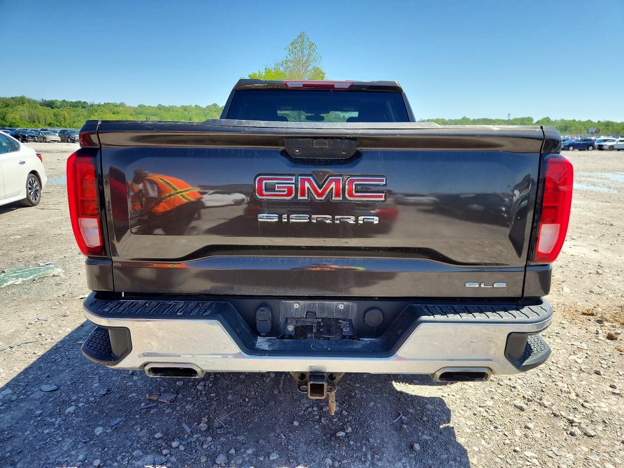 2020 GMC Sierra K1500 Sle - Image 6