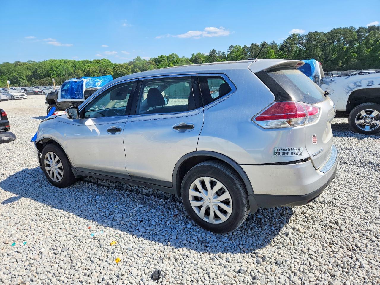 2016 Nissan Rogue S - Фото 2