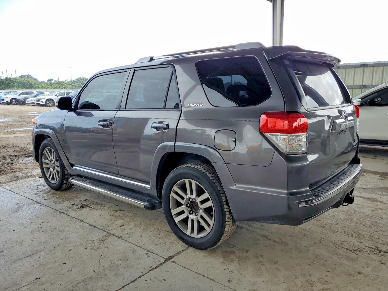 2012 Toyota 4Runner Limited - Фото 2