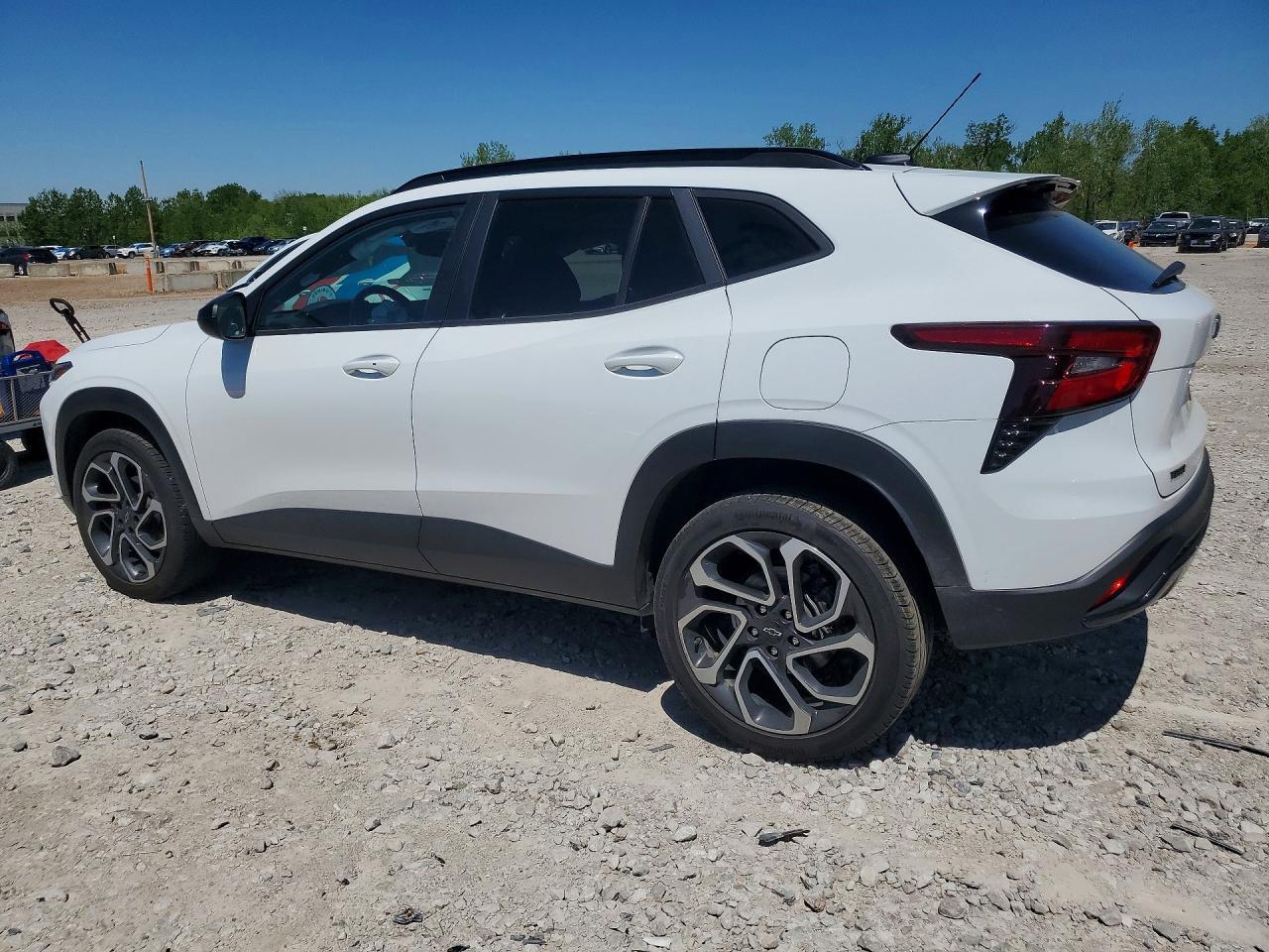 2025 Chevrolet Trax 2Rs - Фото 2