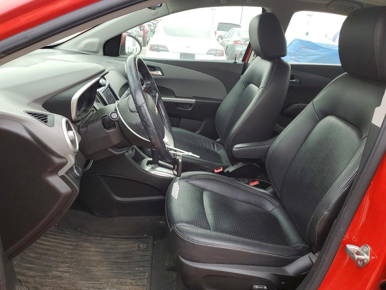 2020 Chevrolet Sonic Premier - Фото 7