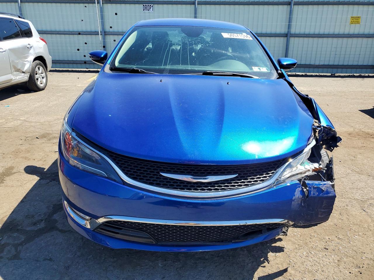 2015 Chrysler 200 C - Image 5