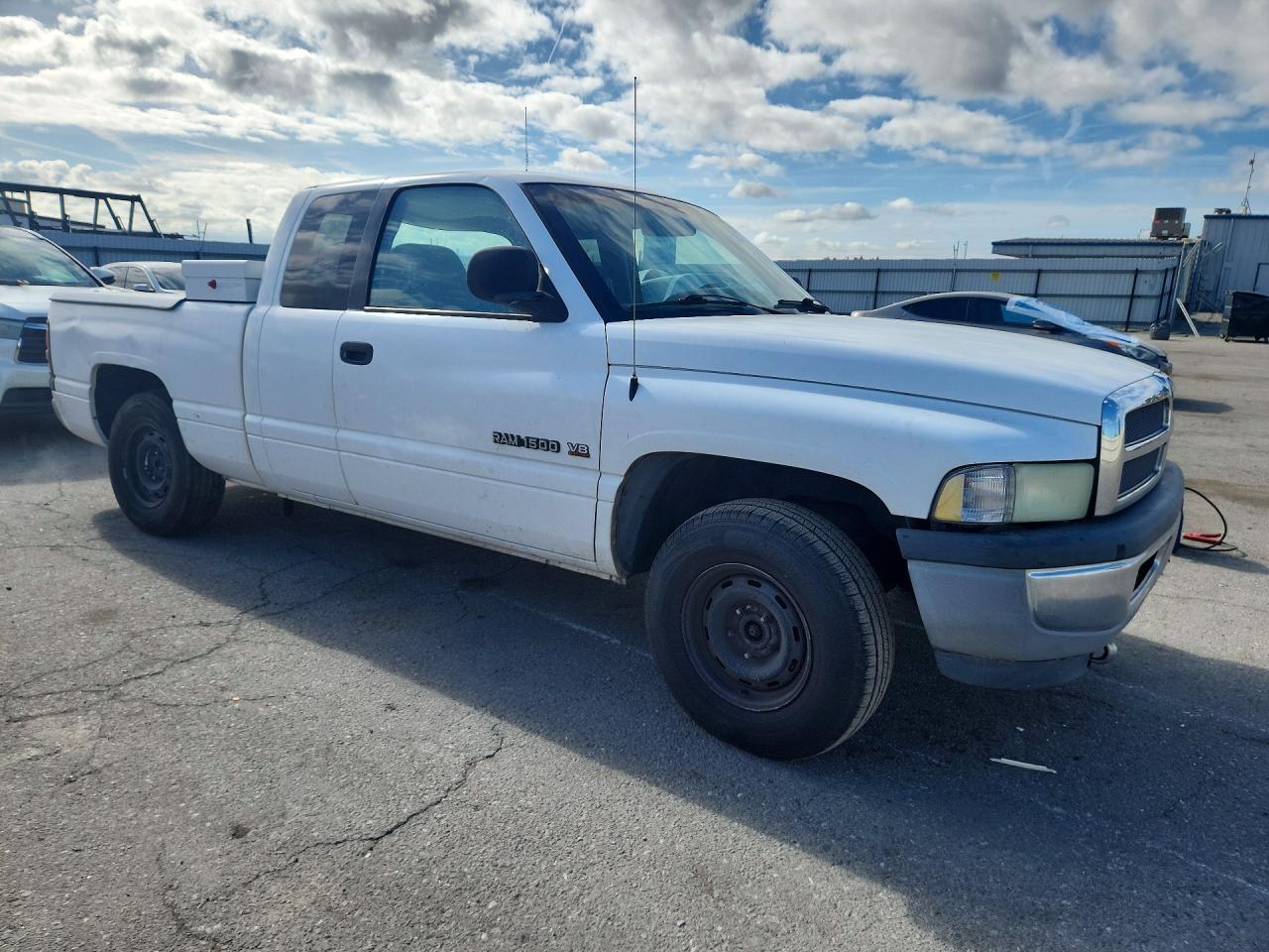 2001 Dodge Ram 1500 - Фото 4