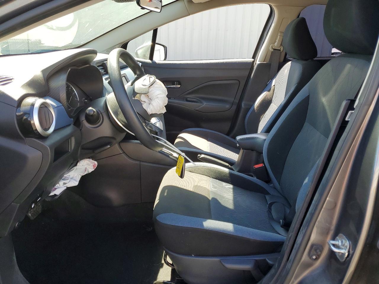 2025 Nissan Versa Sv - Фото 7
